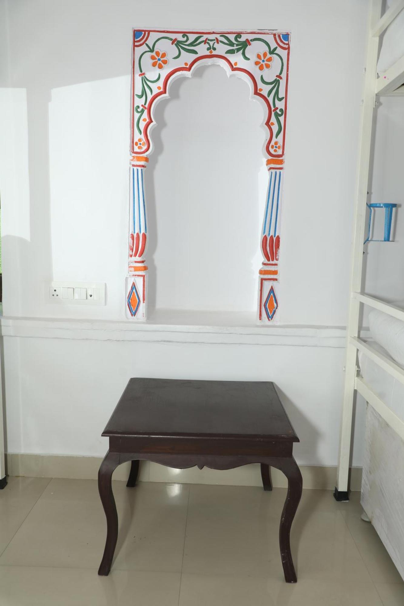 The Mama Hotel - Rooms And Dormitory Udaipur Dış mekan fotoğraf